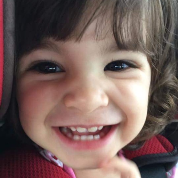 Meet your Posher, Tina - Picture 1 of 2